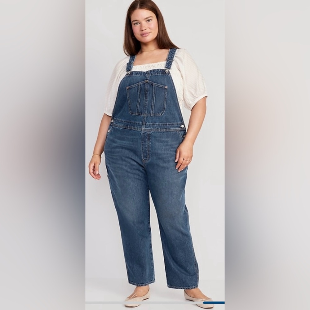 Old Navy Women's Slouchy Straight Ankle Jean Overalls, Dark Wash, Size 16